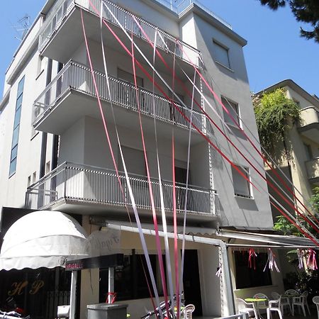 Hotel Pigalle Rimini Exterior photo